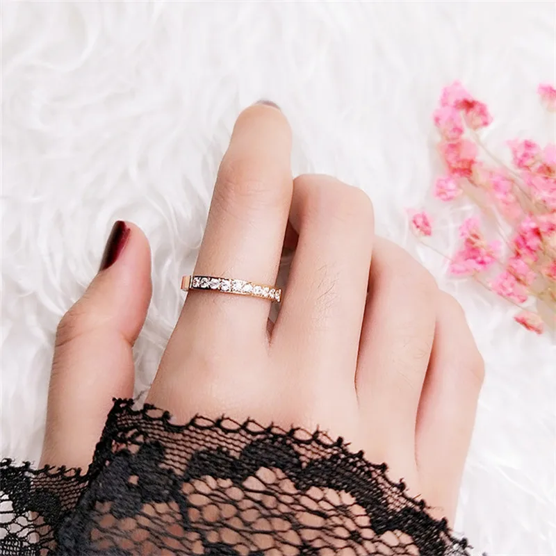 Высококачественные кольца цвета розового золота с цирконием класса ААА для