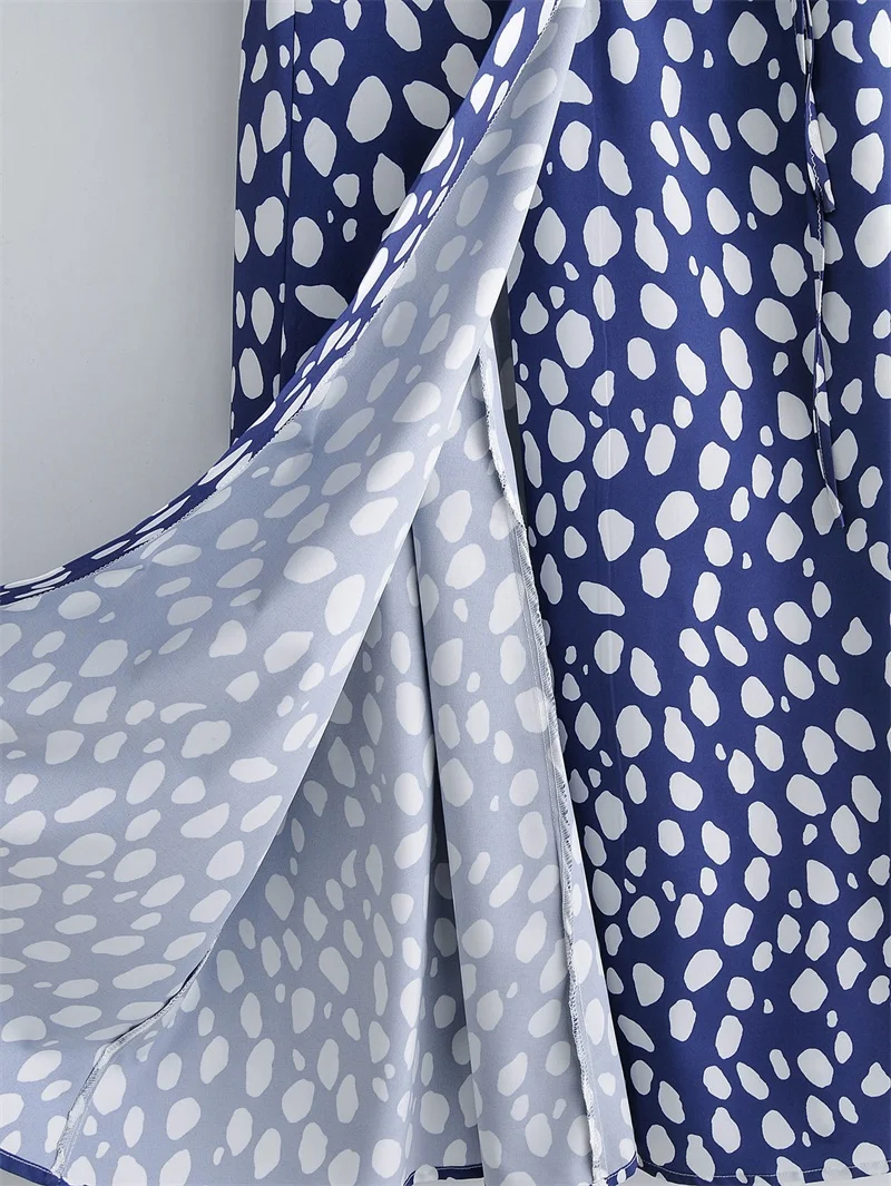 

Women's 2020 summer new temperament is thin V-neck mid-length dress solid color fashion split ends Short A-Line Empire