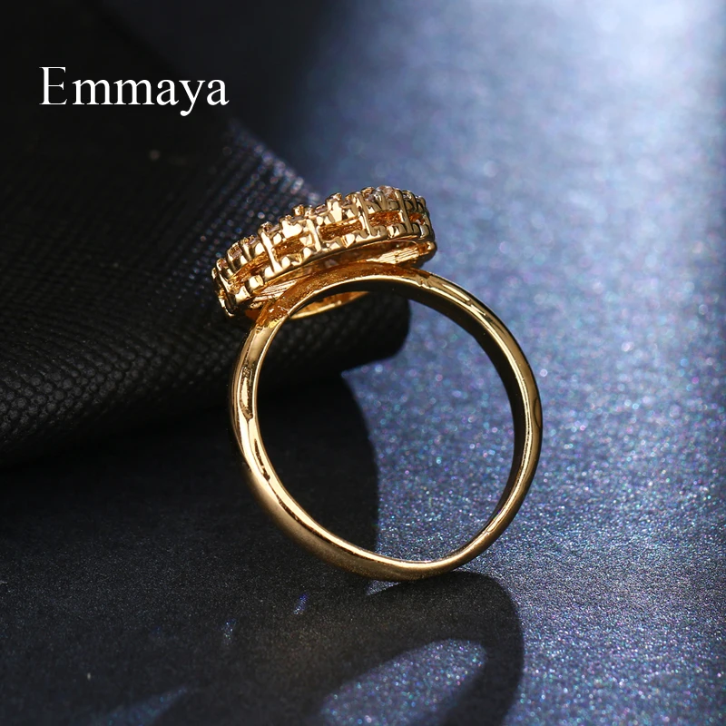 Женское кольцо в форме подсолнуха Emmaya вечернее круглой формы с кубическим