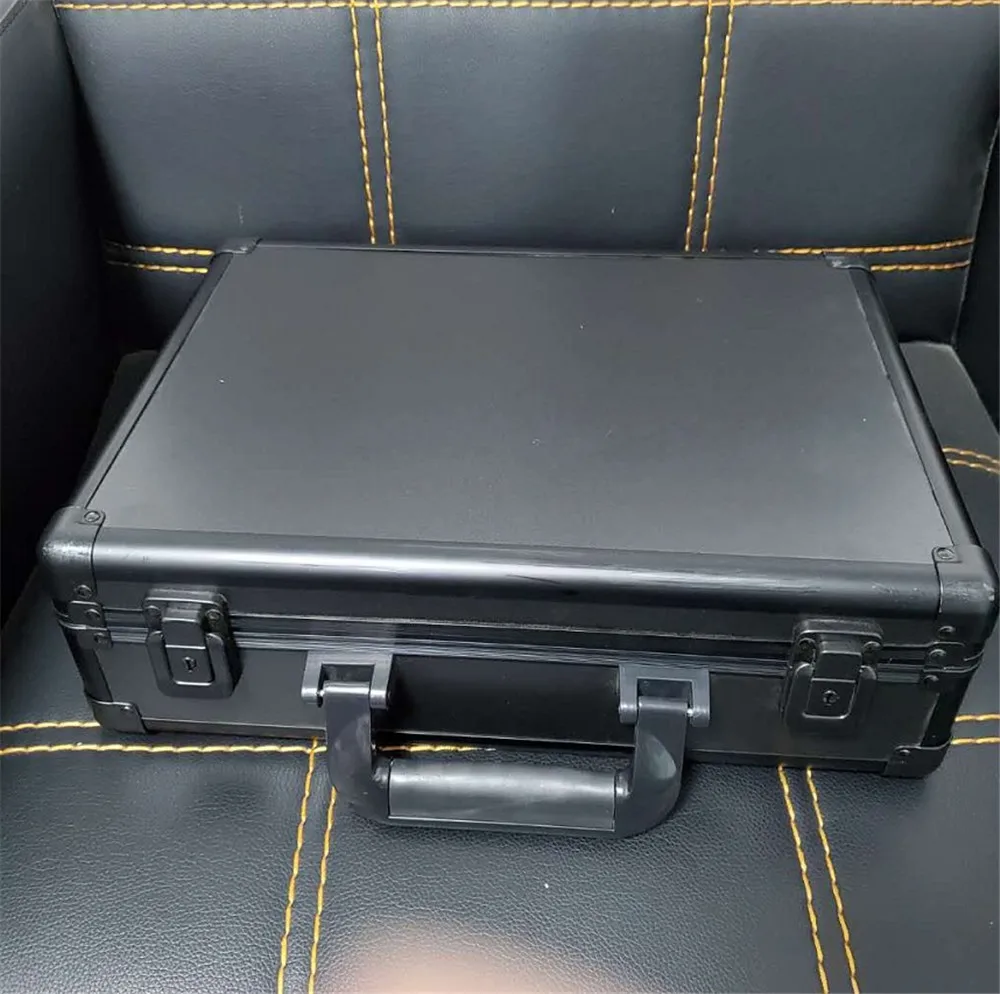 

2021New High Quality Muscle Massage Gun Deep Tissue Percussion Portable Handheld Electric Massager Quiet Massage Relaxation