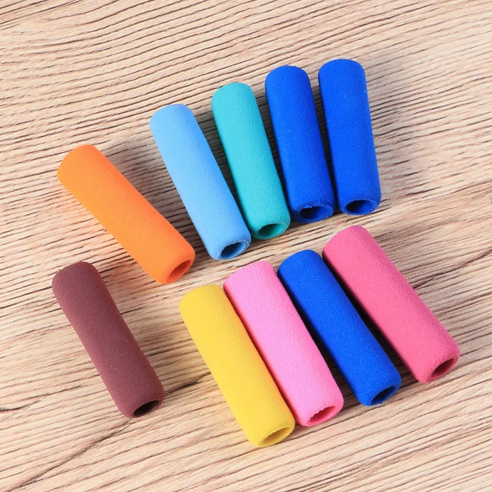 

10pcs Universal Skid Writing Training Devices Finger-protected (Random Color)