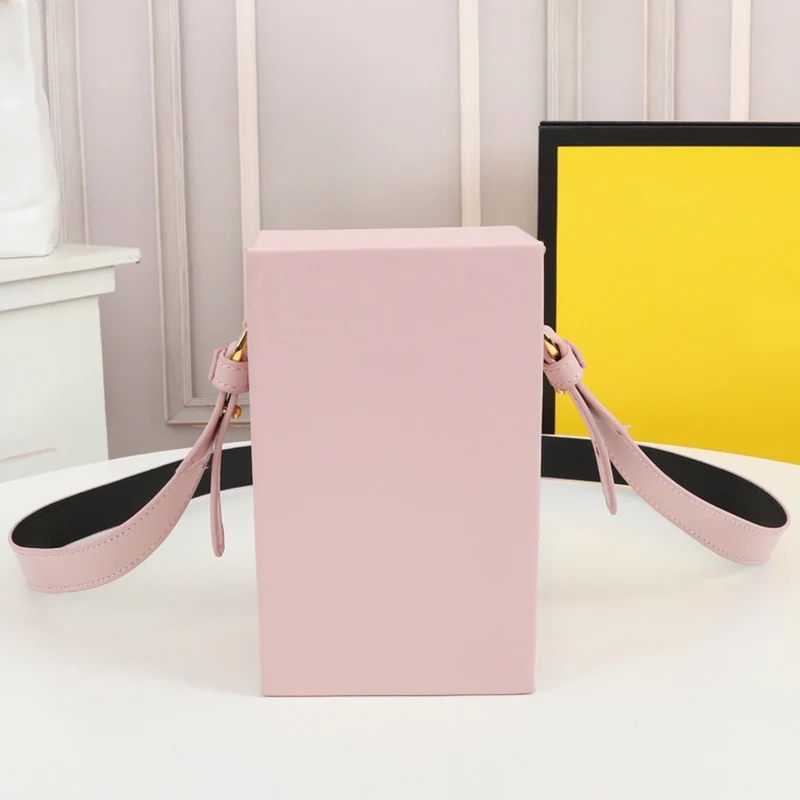 

Design style retro contrast color square leather shoulder bag ladies new box small square bag fashion all-match messenger bag