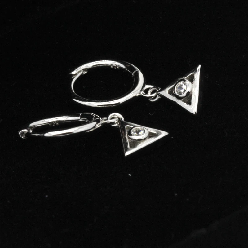 Настоящее чистое серебро 925 пробы Ослепительный CZ клубок геометрические модные