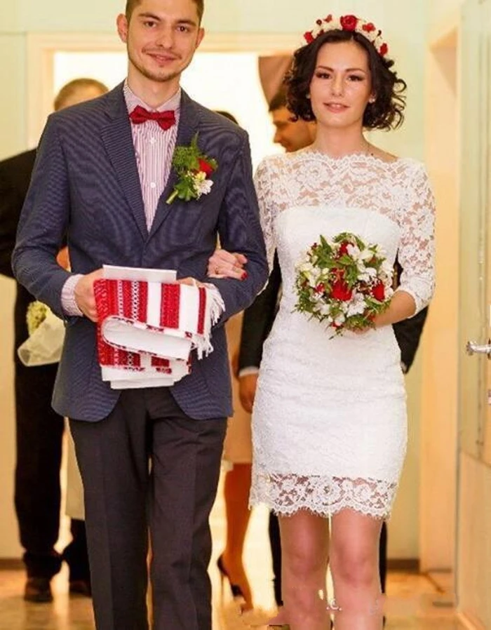 

2020 простые кружевные свадебные платья, короткие свадебные платья с коротким рукавом