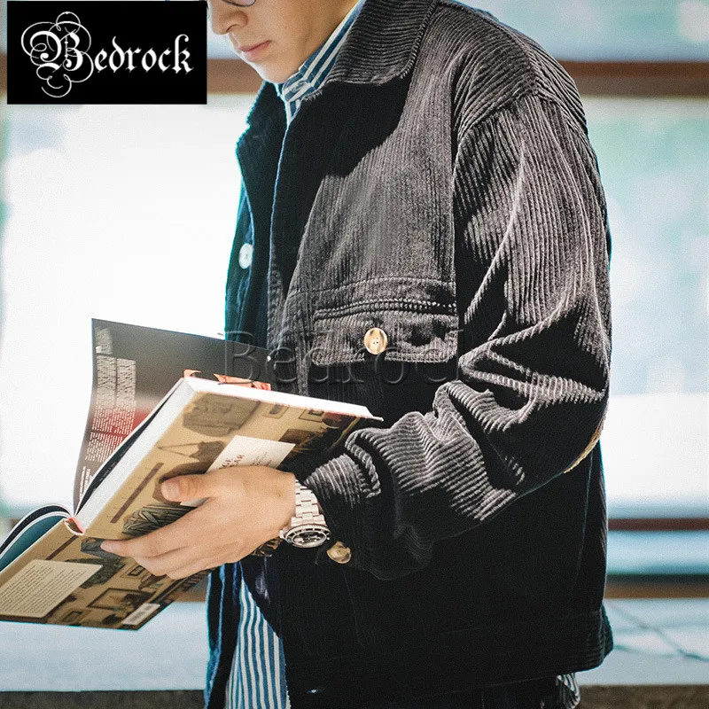 

Retro black lapel loose corduroy shirt autumn and winter layered stitching short men's jacket