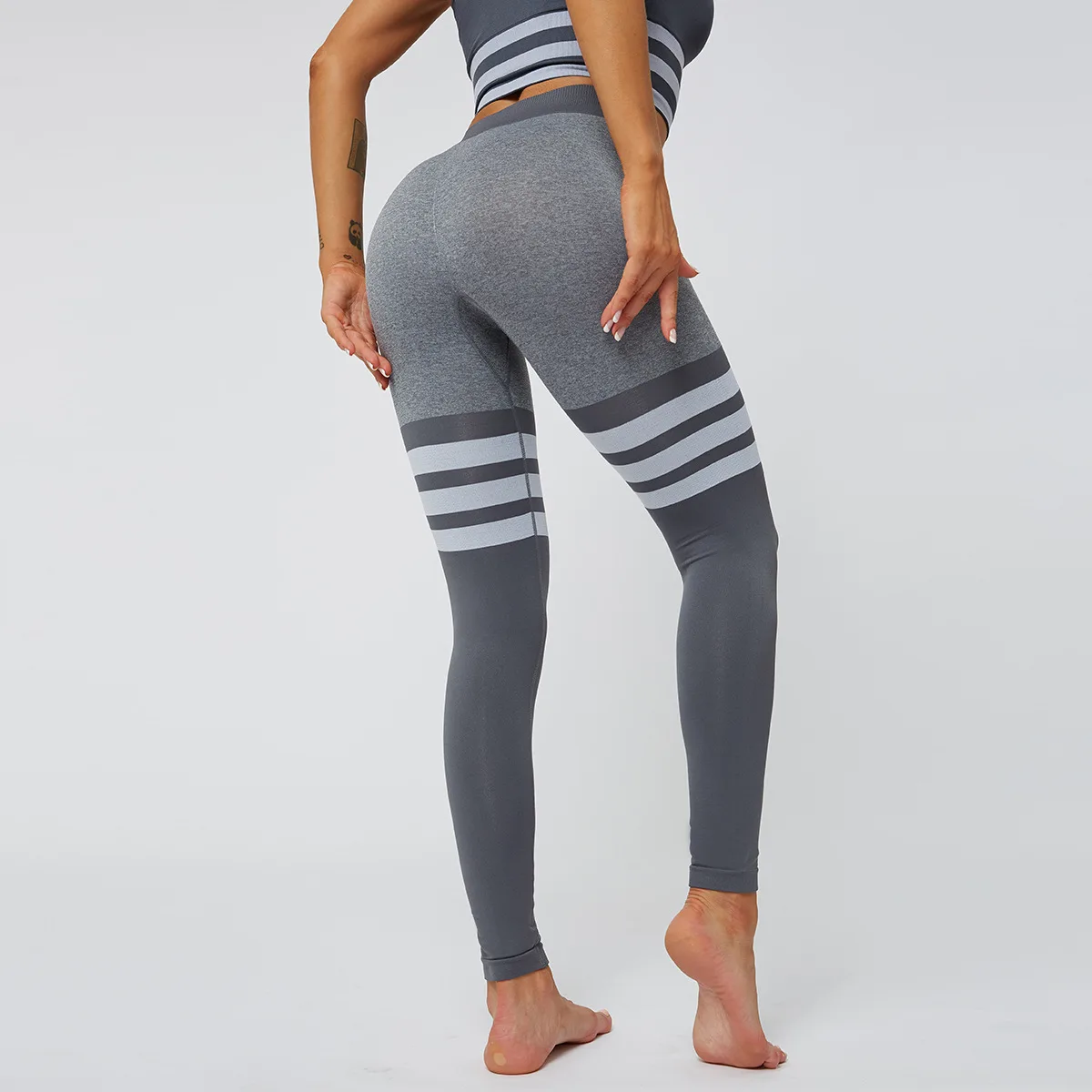 

Женские Бесшовные Леггинсы для йоги, спортивные полосатые леггинсы с высокой талией для подтяжки бедер и тренировок, леггинсы для персиков...
