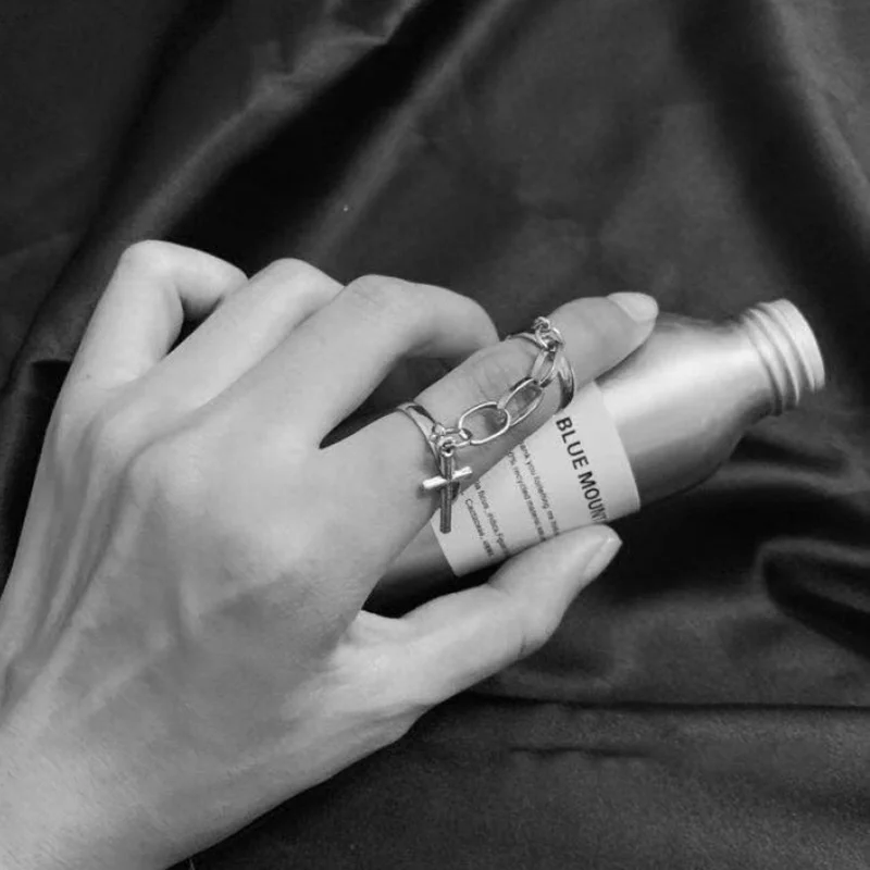 

Korean version of ins nightclub bar chain cross combination ring punk hip hop all-in-one men and women ring jewelry wholesale