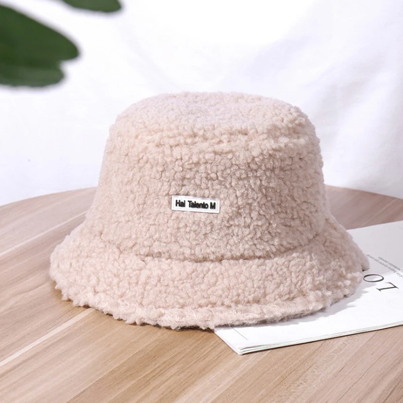 Зимняя женская шапка головной убор теплая Вельветовая плотная Повседневная