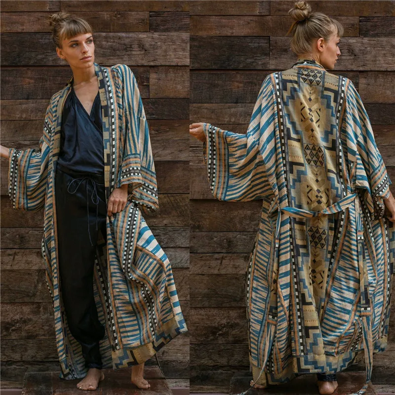 

Rayon positioning printed bikini blouse, vacation beach sunscreen clothing, women's swimsuit robe, sunscreen cardigan