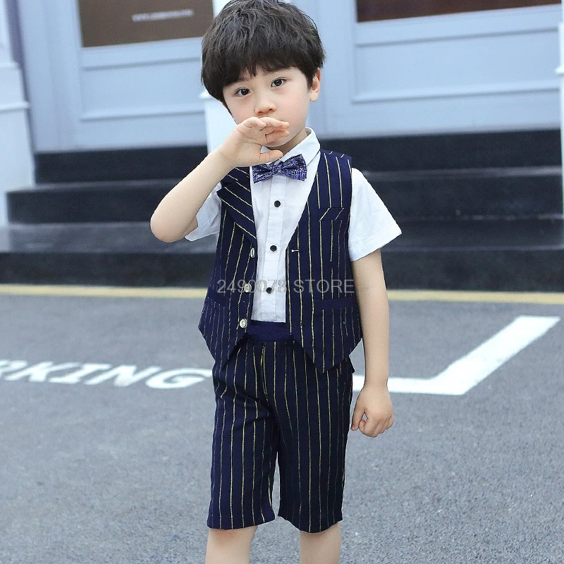 Комплект одежды из жилета и шортов для мальчиков комплект 2 предметов