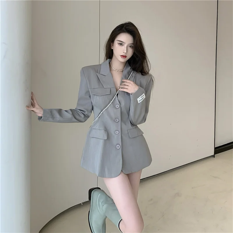 

New style suit jacket female autumn Korean style temperament V-neck single-breasted label waist slimming suit jacket tide