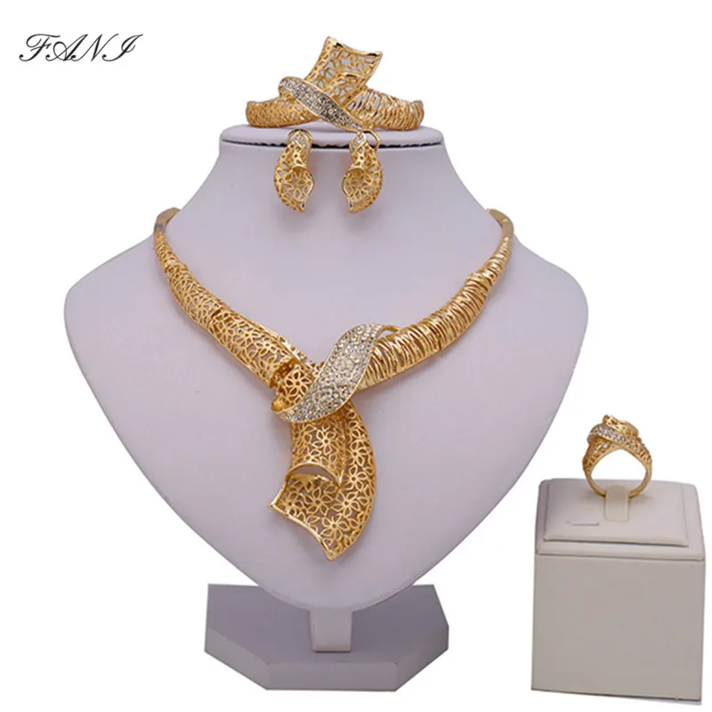 

Fani 2018 Dubai Gold Colorful Jewelry Set Wholesale Nigerian Wedding Fashion African Beads Jewelry Set women customer design