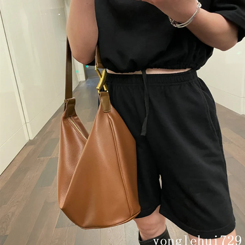 

Винтажная большая дизайнерская сумка-хобо, женские сумки на плечо, роскошные женские сумки из мягкой искусственной кожи, большая простая же...