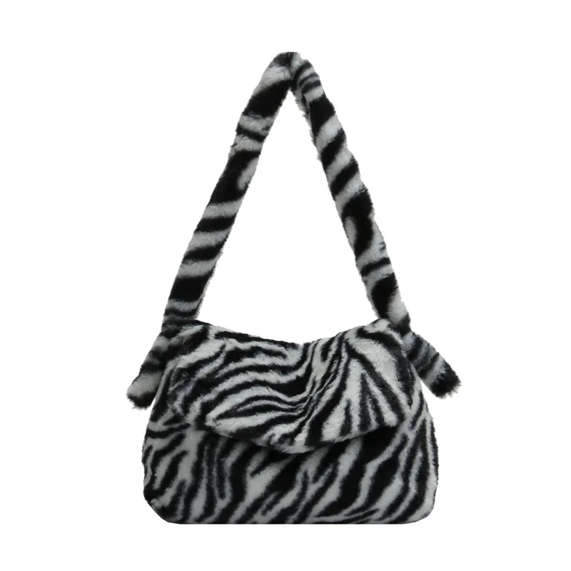 

New winter retro large capacity foreign style bag casual bag women's stripe tide plush shoulder messenger bag