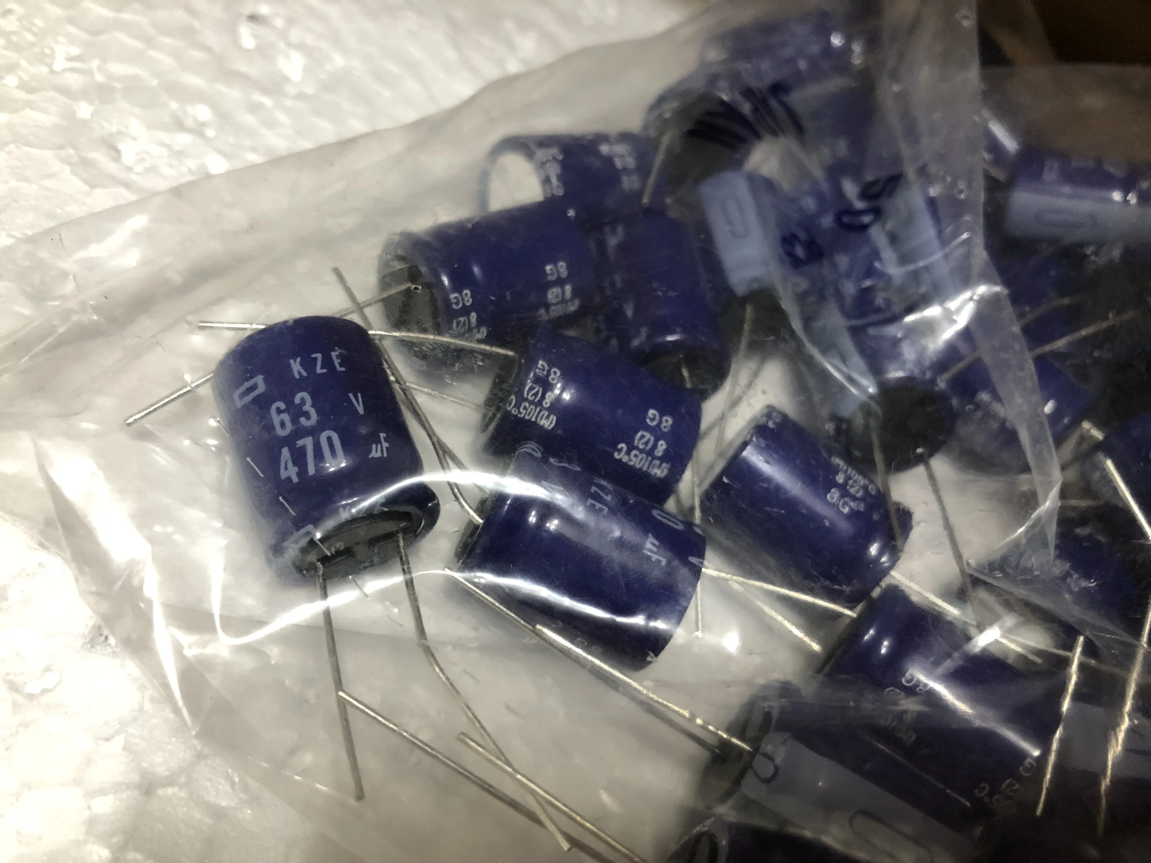 Free Shipping 50PCS/LOTS NEW 63V 470UF NCC Black King Kong Electrolytic capacitor 16X20 KZE High frequency and low resistance |
