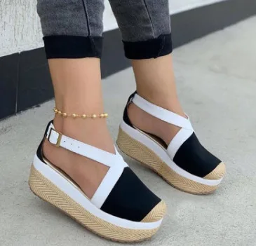 

2021 New Women's Shoes Fashion Casual PU Stitching Buckle Flat Heel Thick Bottom Comfortable All-match Summer Sandals 7KG071