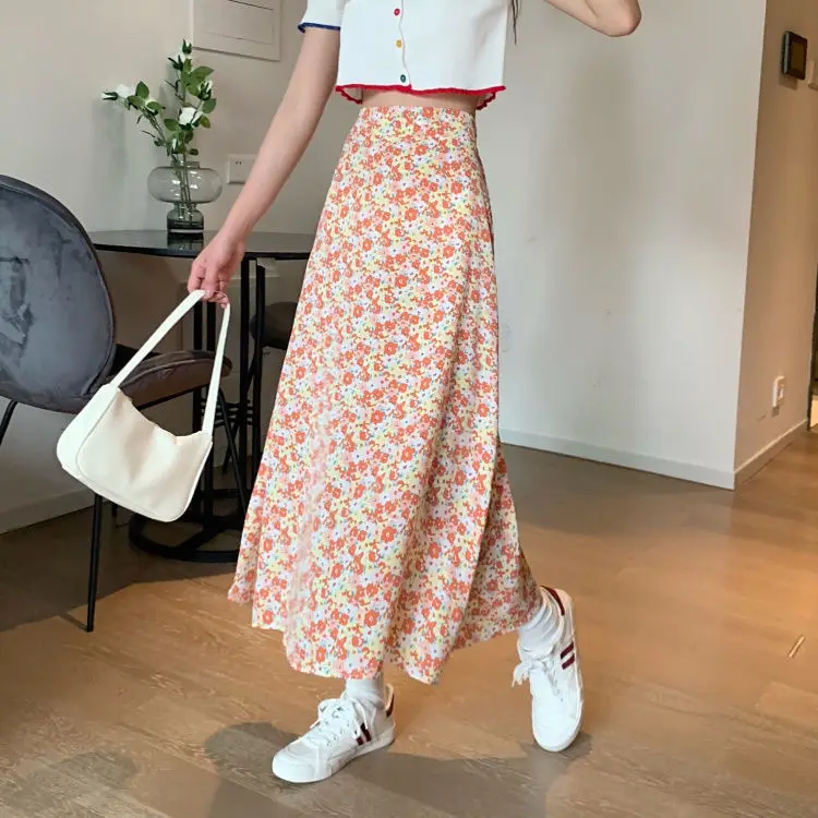 

Retro floral A-line skirt for women in summer 2021