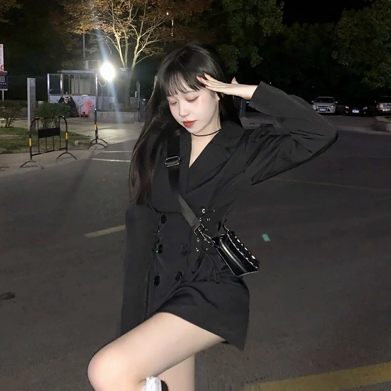 Шикарное милое платье Крутое приталенное с двойным рядом пряжек для девочек |