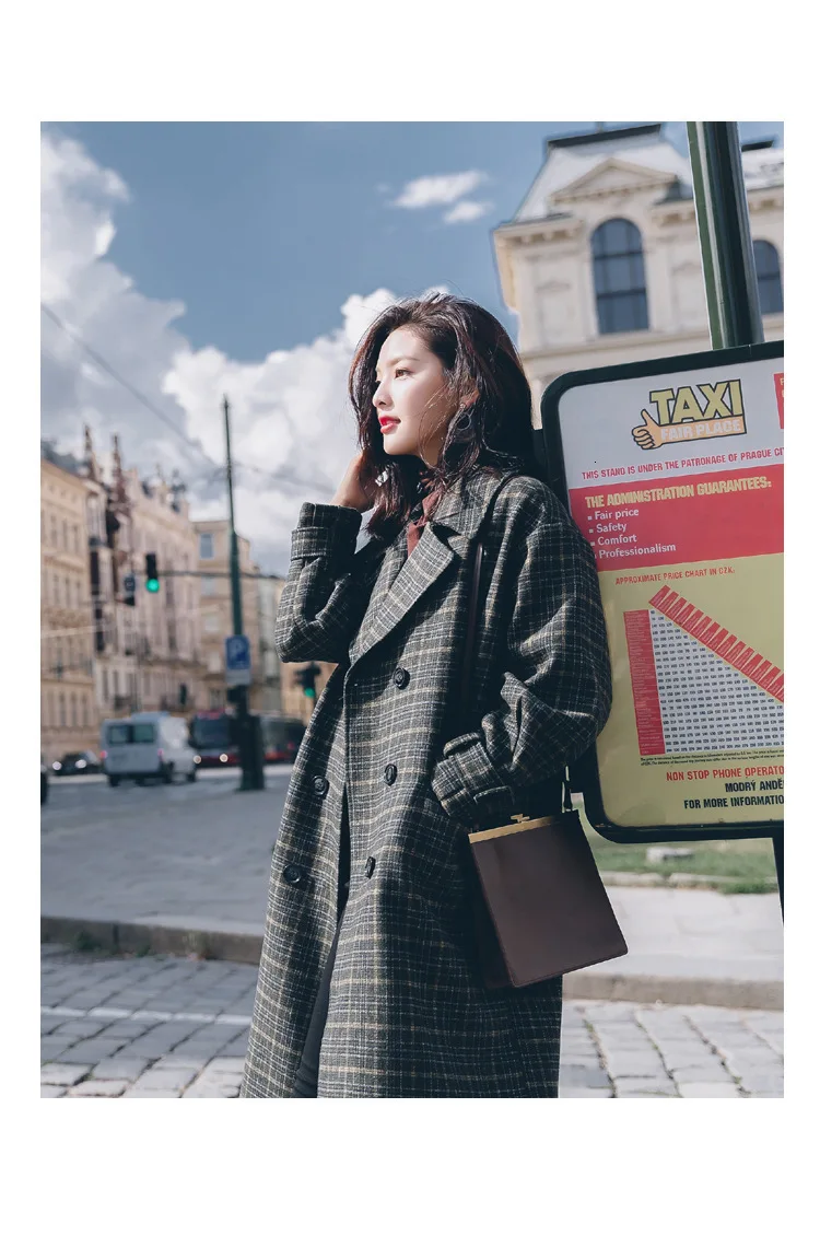 Vintage Plaids Clothes Loose Woollen Coat Women's New Checked Coat Baggy Silhouette Overcoat Tweeds Winter female Outerwear