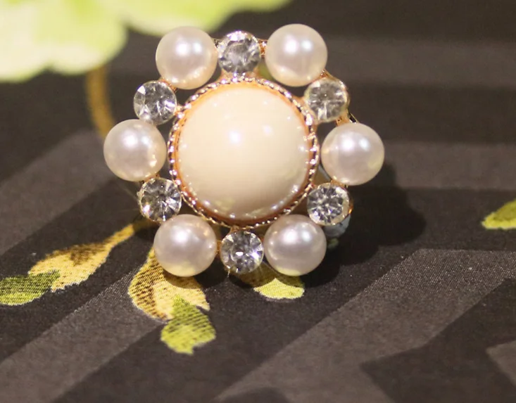 Высококачественная куртка со стразами и жемчужными пуговицами кардиган свитер