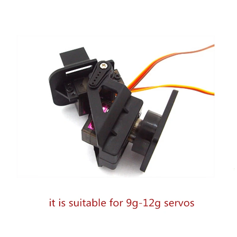 Серводвигатель на платформе для камеры с антивибрационным креплением самолета