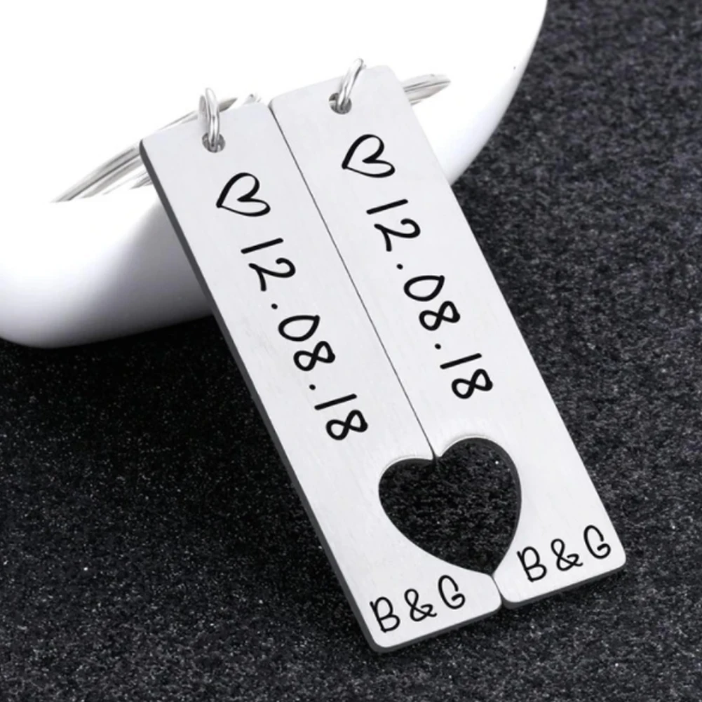 

1 Pair Personalised Heart Puzzle Keyring Set Engraved Date and Name Key Ring Custom Couples Keychain for Girlfriend and Friends