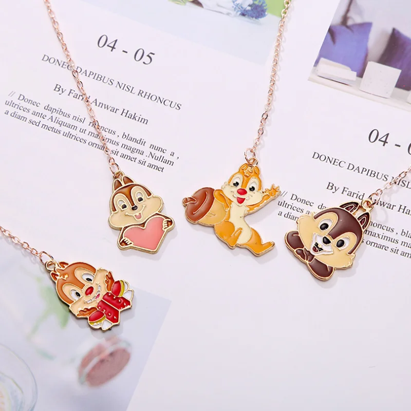 

Metal Bookmarks Squirrel Creative Classical exquisite Mini Metal Art Pattern Bookmark Page Folder Markers Office School Supplies