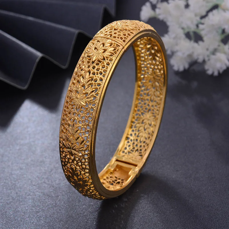 

WANDO 1Pcs/lot Top Quality Dubai Gold Color Bangles For Women Vintage Bride Wedding Bracelet Bangles Africa Hallowe Jewelry