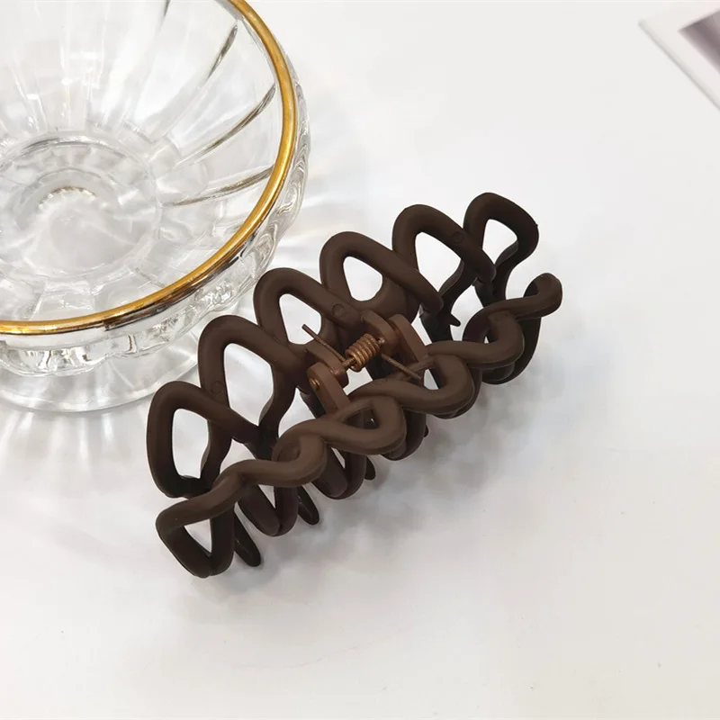 

INS Hot Sale Solid Color Claw Clip Large Barrette Crab Hair Claws Bath Clip Ponytail Clip For Women Girls Hair Accessories Gift