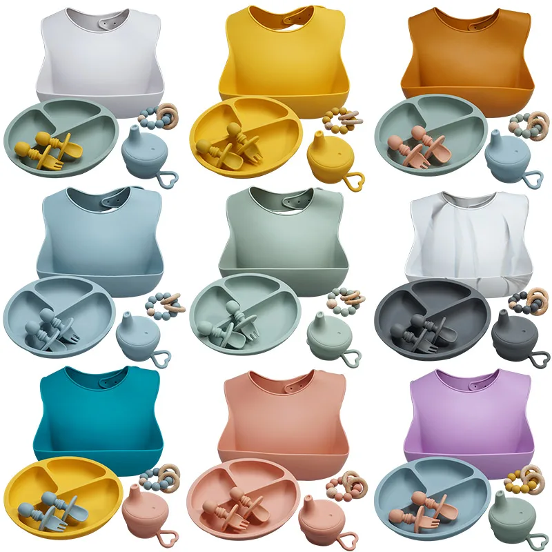 Roll up Travel Baby Bib Set Premium Silicone Baby Bibs Set BPA Free Waterproof Silicone Bibs Set Ease Feeding And Clean