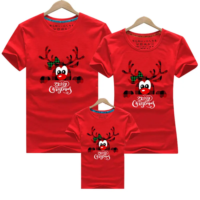 

Christmas Mom Dad T-shirt Christmas Deer Print Family Matching Christmas Tshirt Mommy Daddy Baby Short Sleeve Red Shirt Clothes