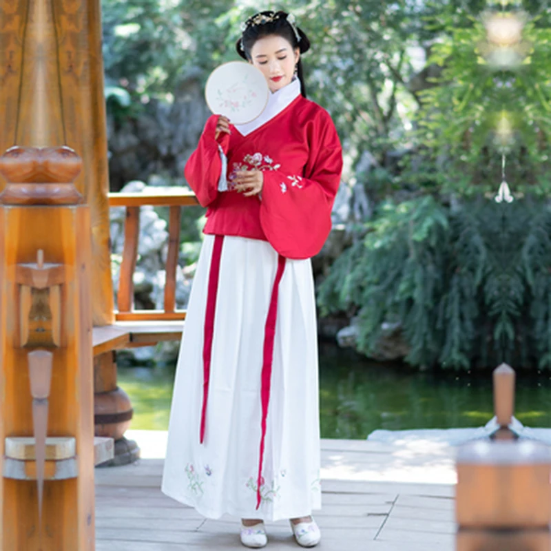 Костюм ханьфу для классических танцев с вышивкой Женский праздничный костюм