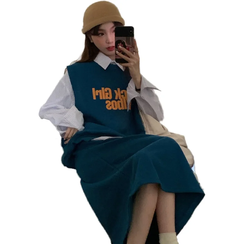 

Small Shirt Two-Piece Vest Set Skirt Sweater Early Spring Wear Hong Kong Style Women's Retro Chic Three-Piece Suit