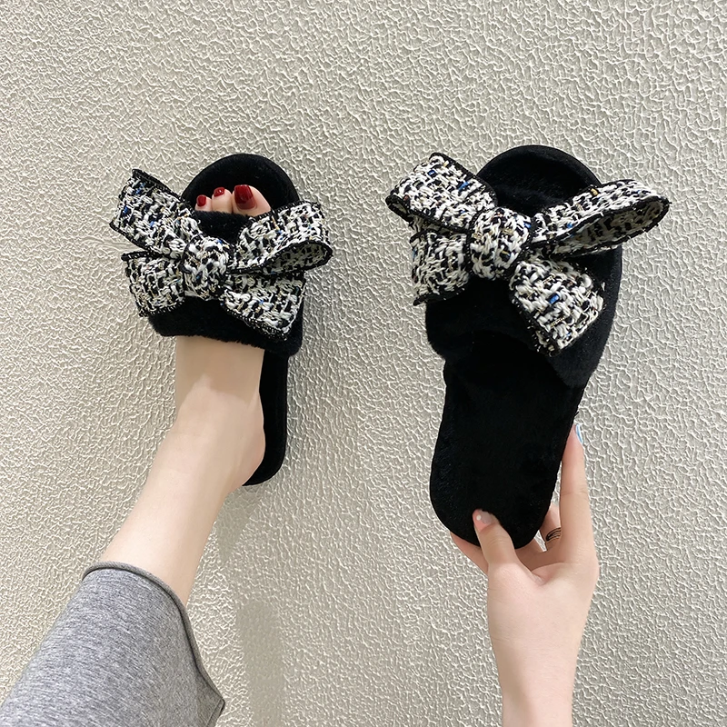 

Женские шлепанцы, новинка 2021, летняя однотонная модная повседневная универсальная удобная обувь на плоской подошве, женская обувь с открыт...