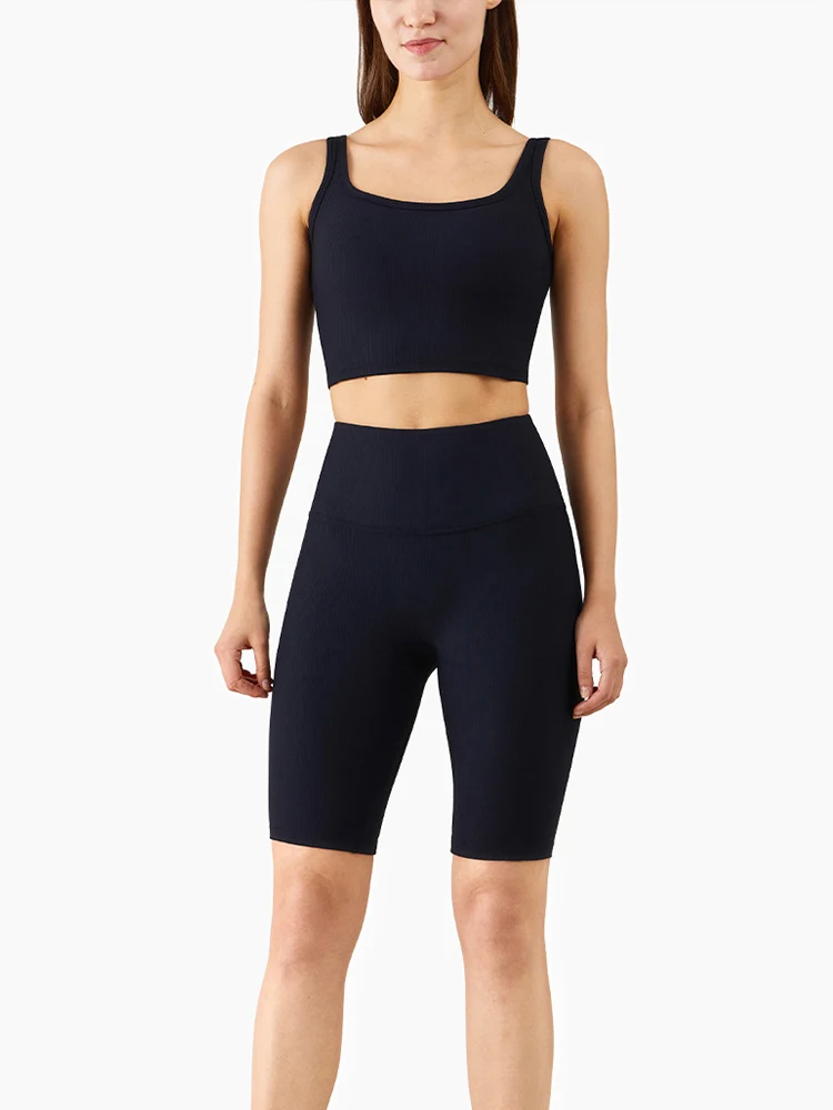 

Новинка 2021 года, комплект из шорт, Модный комплект для йоги, бесшовный костюм для фитнеса и бега, летняя одежда для тренировок, женская спорт...