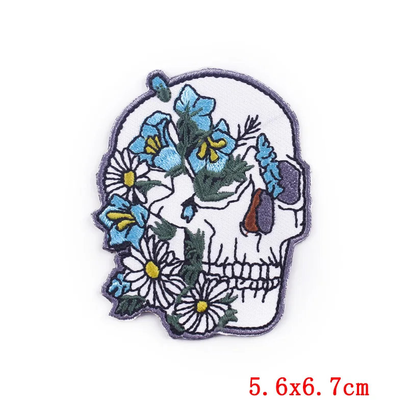 

10Pcs/Set Punk Skull Embroidery Patches Iron On Embroidered Patches For Clothes Appliques Rose Flower Patch For T-shirt Badges