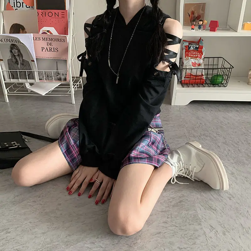 

Deeptown Women Gothic Sweatshirt Streetwear Korean Style 2021 Fashion Spring Hoodies Women Long Sleeve Tops Hollow Out Pullover