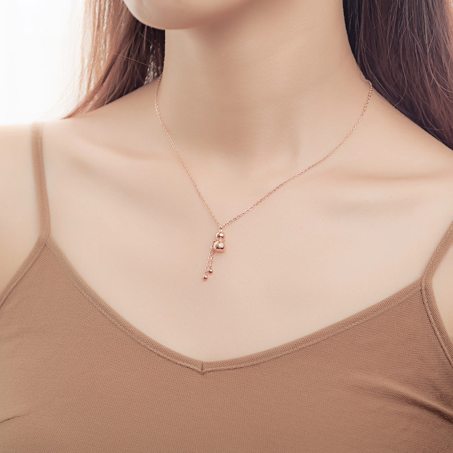 

Rose gold color Link Chain Necklace Stainless Steel Jewelry gourd shape Pendant