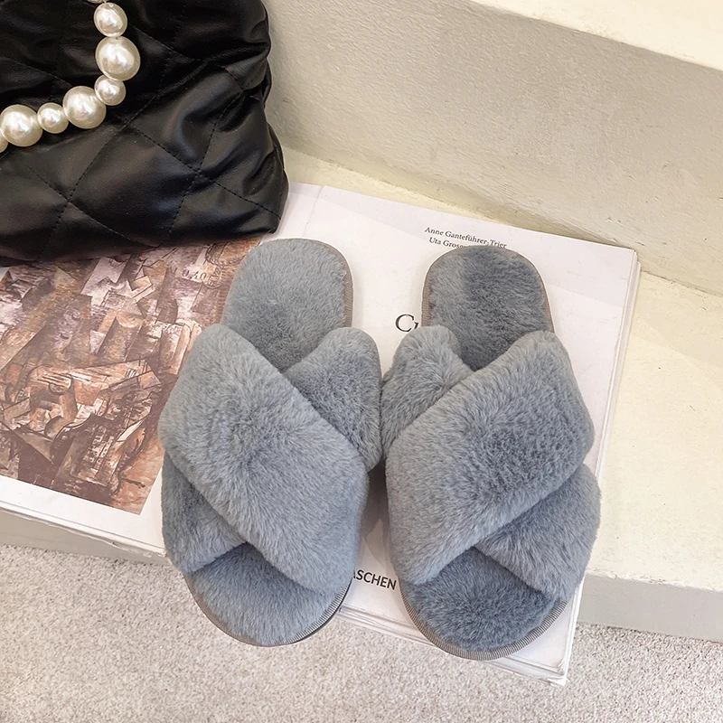 Женские пушистые шлепанцы сланцы из искусственного меха мягкая обувь на плоской