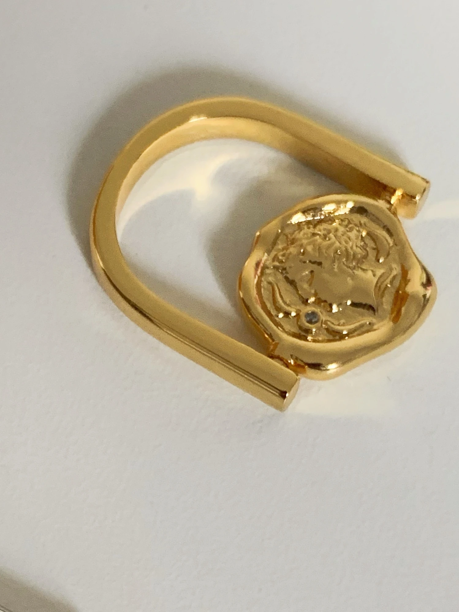 

Accins Double-Sided Embossed Texture Ring Irregular Flip Punk Fashionable Twin Metal Personality Ring