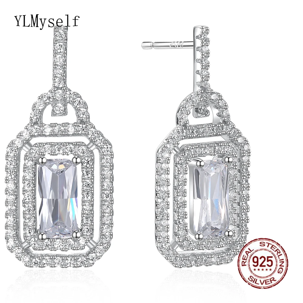 

Серьги женские прямоугольные из серебра 925 пробы с крупными длинными фианитами