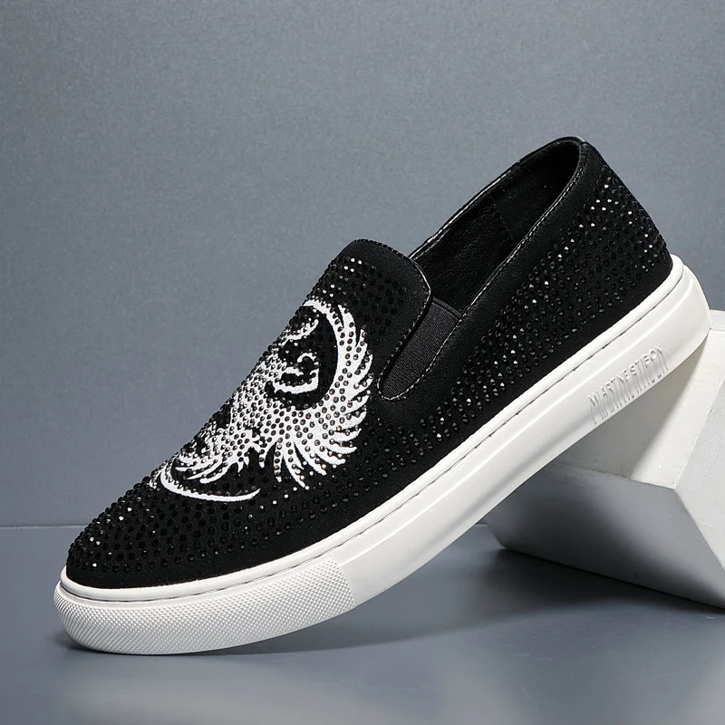 new hot selling brand mens shoes 2021 spring fashion wild trend comfortable rhinestone casual shoes mens shoes without laces free global shipping