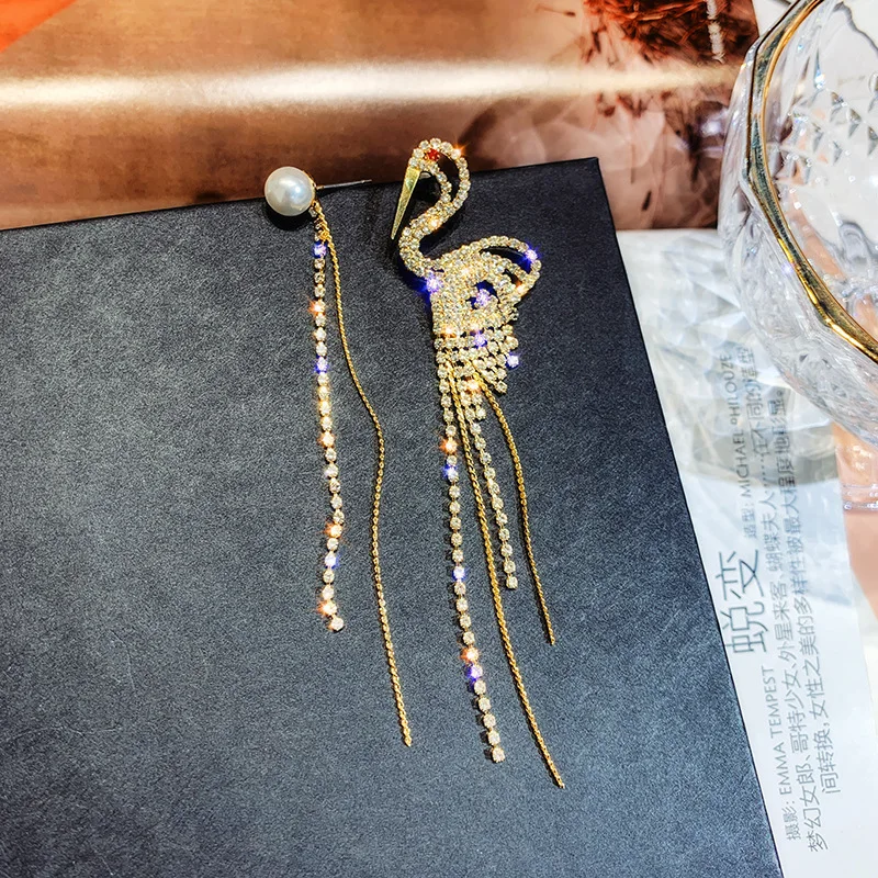 

2020 New Arrival Swan Pearl Asymmetric Earrings for Women Girls Long Tassel Earrings Temperament Simple Jewelry Gifts Female