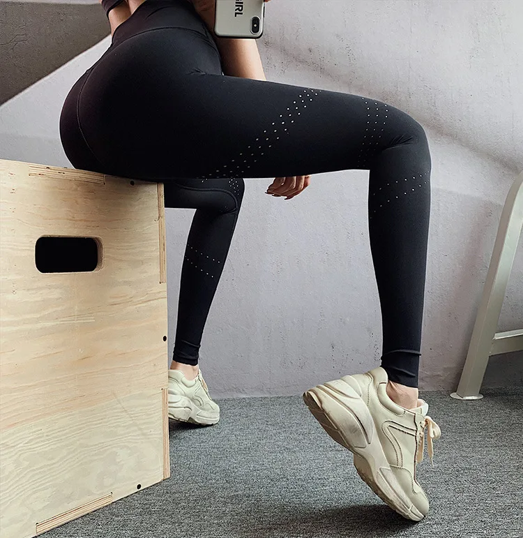 

Women's High Waisted Slim Sports Pants Puch UpTight-fitting Fitness Hip Pants Thin Breathable Running Quick-drying Yoga Pants