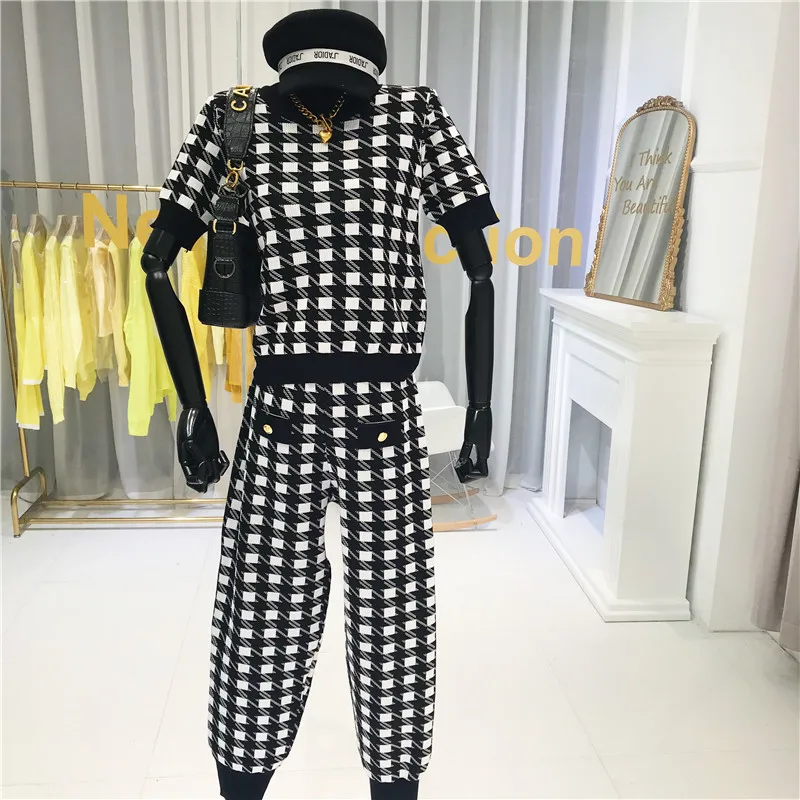 Женский вязаный костюм ALPHALMODA черный белый клетчатый свитер с короткими рукавами