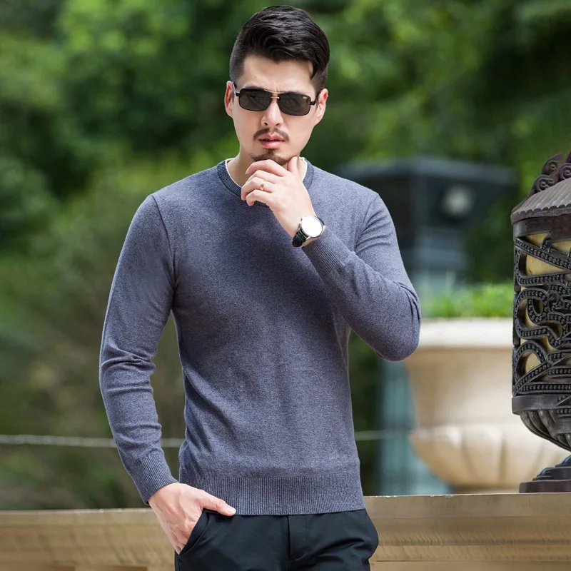 Большой размер свитер мужской размера плюс сплошной круглый вырез свитер зимний свободный толстый мужской свитер черный свитер - Цвет: Темно-серый