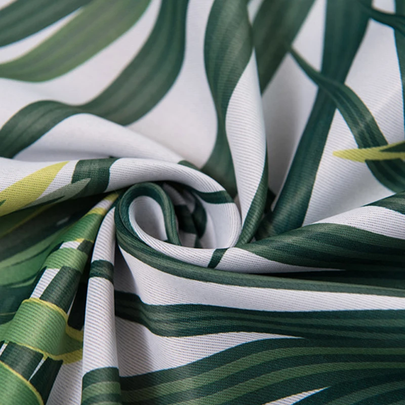 

Curtain: 2.5 meter width, 3 meter height, 1 pieces Curtain: 4.5 meter width, 3 meter height, 2 pieces add lining