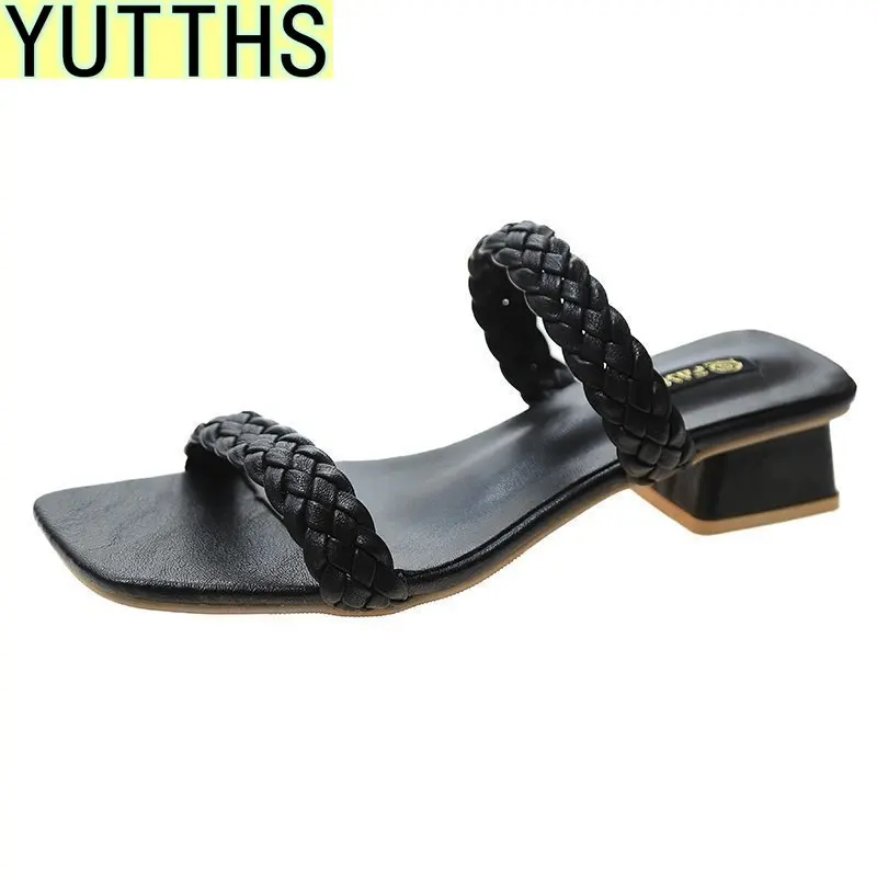 

2021 Summer New Fashion High Quality Pu Leather Peep Toe Women's Slippers Outdoor Rome Designer Sandals Big 43 Hot Weave