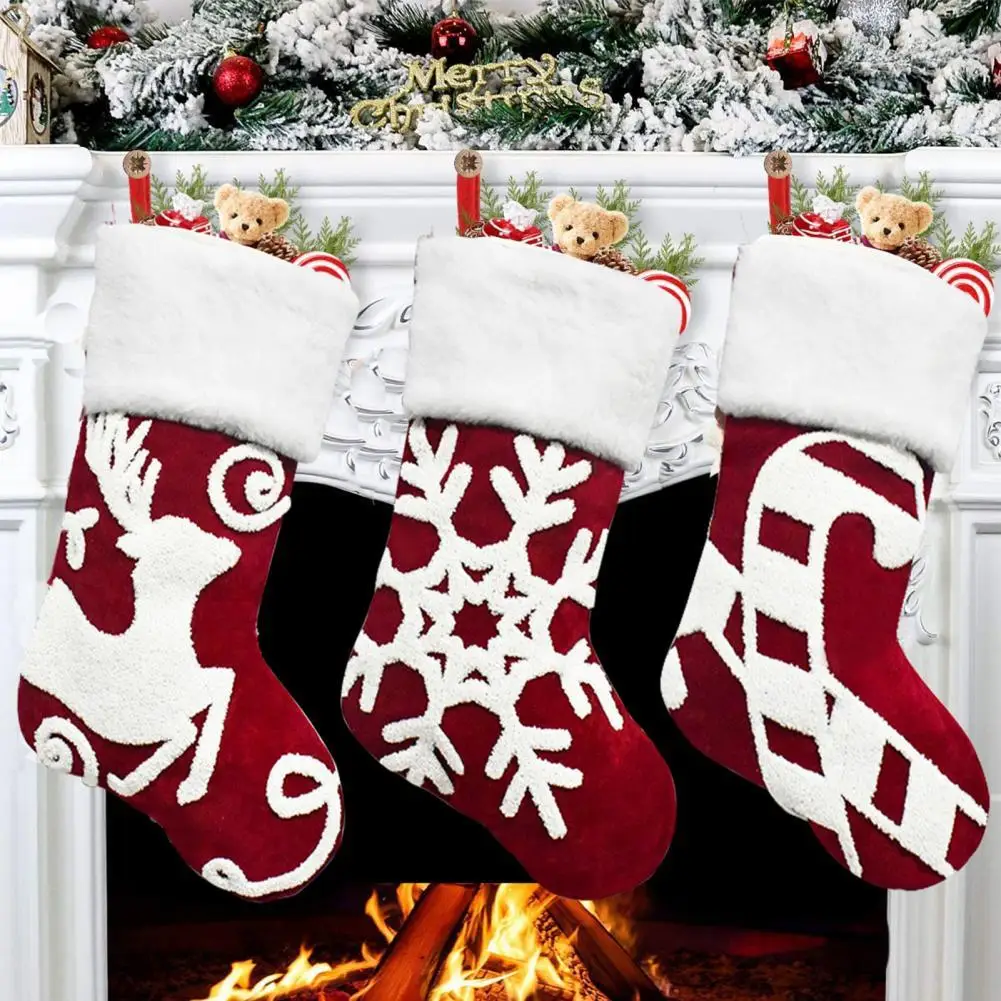 

Christmas Stocking Eye-catching Wear Resistant Polyester Snowflake Pattern Navidad Hanging Stockings Decoration for Household