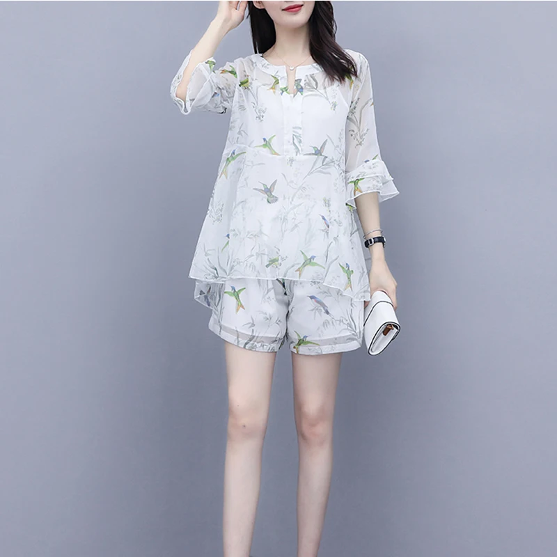 

Temperament Plus Size Set Women Summer New Printed Short-Sleeved Loose Chiffon Top Wide-Leg Shorts Comfortable Two-Piece Sets n4